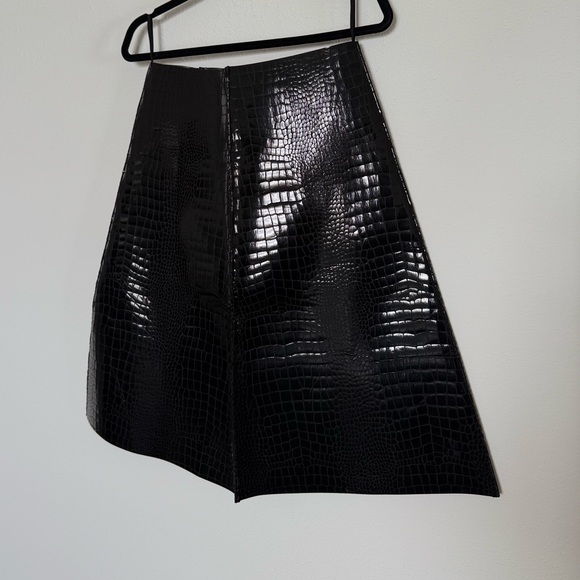 Like new TORY BURCH Angle Croc Embossed Midi Skirt $1,198 - Picture 11 of 13